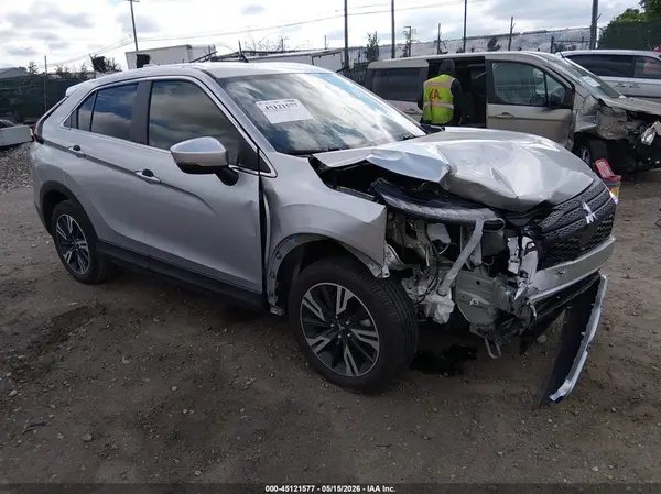 JA4ATWAA2SZ004887 2025 MITSUBISHI ECLIPSE CROSS - Image 1