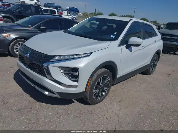 JA4ATWAA2SZ009202 2025 MITSUBISHI ECLIPSE CROSS - Image 2