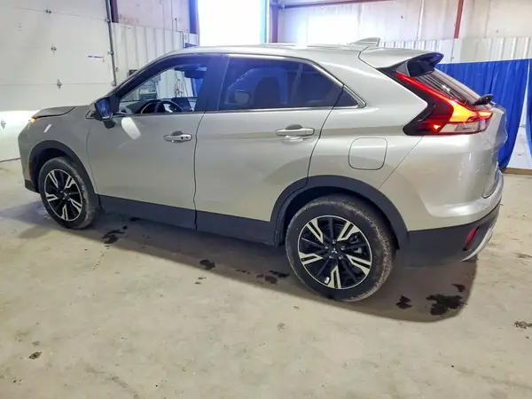 JA4ATWAA2SZ034858 2025 MITSUBISHI ECLIPSE CROSS - Image 2