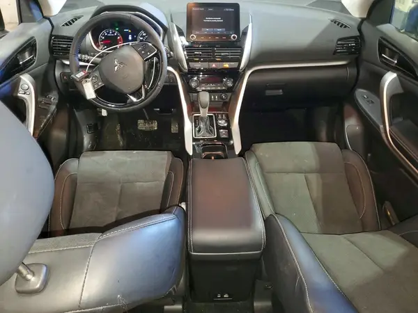 JA4ATWAA2SZ034858 2025 MITSUBISHI ECLIPSE CROSS - Image 8