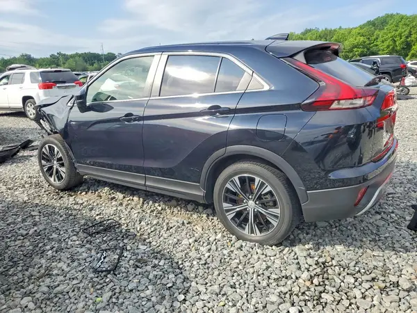 JA4ATWAA3NZ003882 2022 MITSUBISHI ECLIPSE CROSS - Image 2