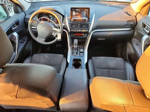 JA4ATWAA3NZ004711 2022 MITSUBISHI ECLIPSE CROSS - Image 8