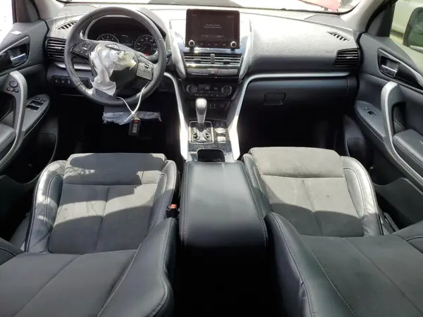 JA4ATWAA3NZ047686 2022 MITSUBISHI ECLIPSE CROSS - Image 8