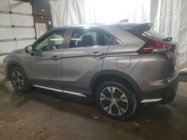 JA4ATWAA3NZ054802 2022 MITSUBISHI ECLIPSE CROSS - Image 2