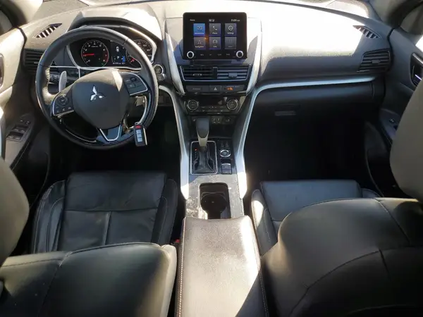 JA4ATWAA3NZ055528 2022 MITSUBISHI ECLIPSE CROSS - Image 8