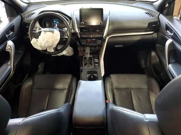 JA4ATWAA3PZ000550 2023 MITSUBISHI ECLIPSE CROSS - Image 8