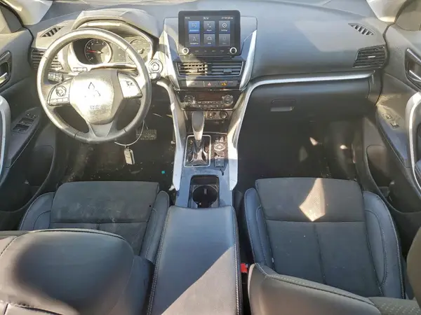 JA4ATWAA3PZ003870 2023 MITSUBISHI ECLIPSE CROSS - Image 8