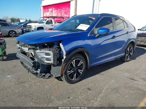 JA4ATWAA3PZ036612 2023 MITSUBISHI ECLIPSE CROSS - Image 2