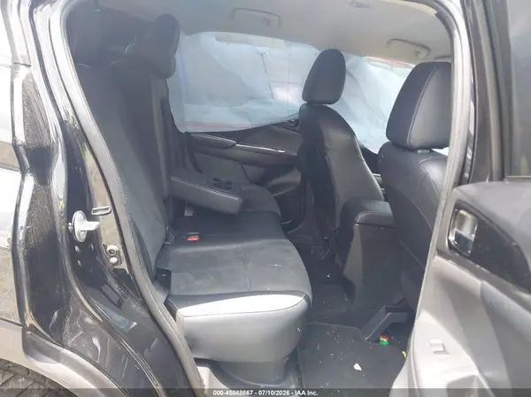 JA4ATWAA3RZ000728 2024 MITSUBISHI ECLIPSE CROSS - Image 8