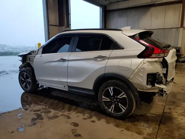 JA4ATWAA3RZ000857 2024 MITSUBISHI ECLIPSE CROSS - Image 2