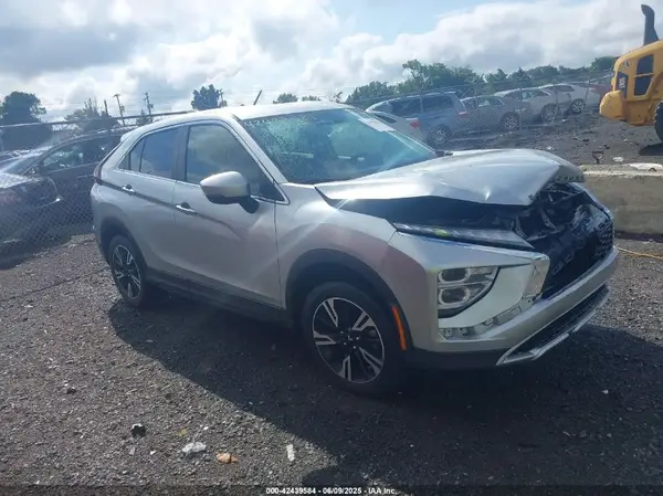 JA4ATWAA3RZ037178 2024 MITSUBISHI ECLIPSE CROSS - Image 1