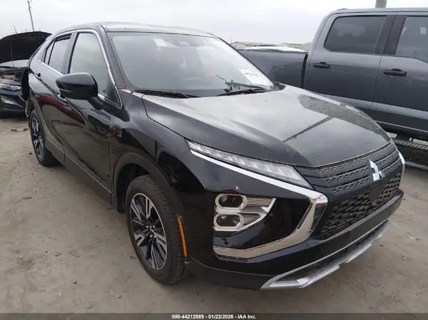 JA4ATWAA3SZ004073 2025 MITSUBISHI ECLIPSE CROSS - Image 1