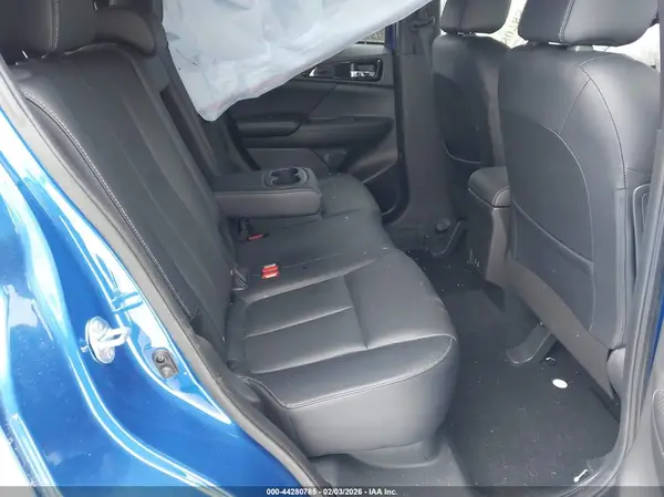 JA4ATWAA3SZ005756 2025 MITSUBISHI ECLIPSE CROSS - Image 8