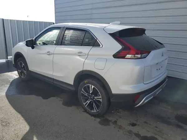 JA4ATWAA3SZ006695 2025 MITSUBISHI ECLIPSE CROSS - Image 2