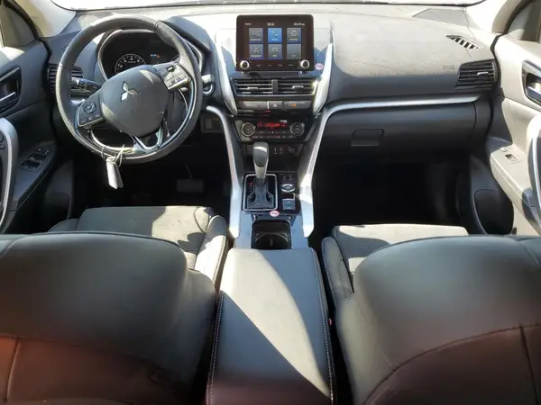 JA4ATWAA3SZ038000 2025 MITSUBISHI ECLIPSE CROSS - Image 8