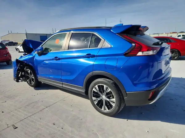 JA4ATWAA4NZ001588 2022 MITSUBISHI ECLIPSE CROSS - Image 2