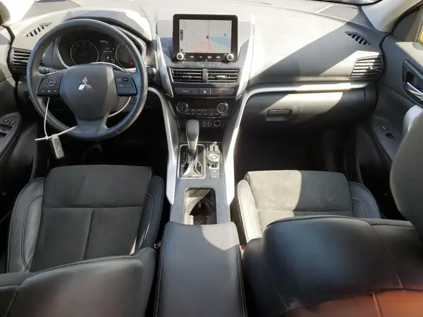JA4ATWAA4NZ004345 2022 MITSUBISHI ECLIPSE CROSS - Image 8