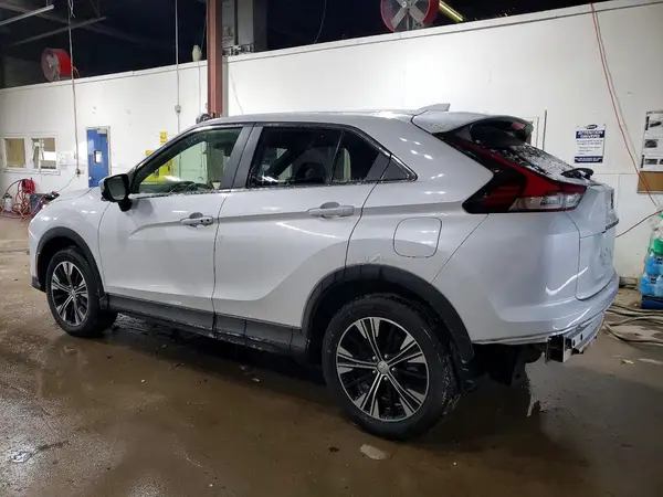 JA4ATWAA4NZ006760 2022 MITSUBISHI ECLIPSE CROSS - Image 2