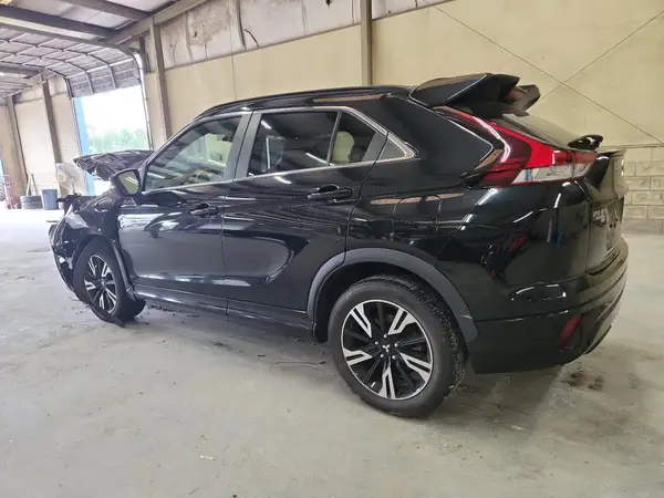 JA4ATWAA4PZ001643 2023 MITSUBISHI ECLIPSE CROSS - Image 2
