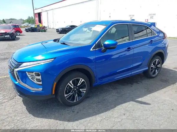 JA4ATWAA4PZ007118 2023 MITSUBISHI ECLIPSE CROSS - Image 2