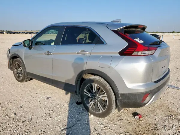 JA4ATWAA4PZ025215 2023 MITSUBISHI ECLIPSE CROSS - Image 2