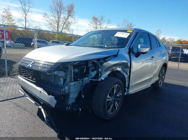 JA4ATWAA4RZ022625 2024 MITSUBISHI ECLIPSE CROSS - Image 2