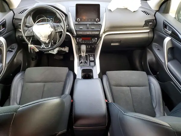 JA4ATWAA4RZ035763 2024 MITSUBISHI ECLIPSE CROSS - Image 8