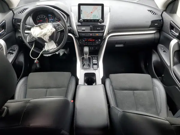 JA4ATWAA4RZ042597 2024 MITSUBISHI ECLIPSE CROSS - Image 8