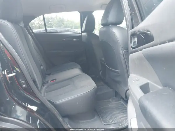 JA4ATWAA4RZ046066 2024 MITSUBISHI ECLIPSE CROSS - Image 8