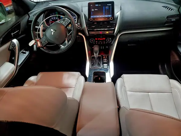 JA4ATWAA4RZ073607 2024 MITSUBISHI ECLIPSE CROSS - Image 8