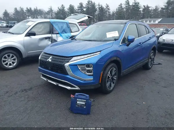 JA4ATWAA4SZ005376 2025 MITSUBISHI ECLIPSE CROSS - Image 2