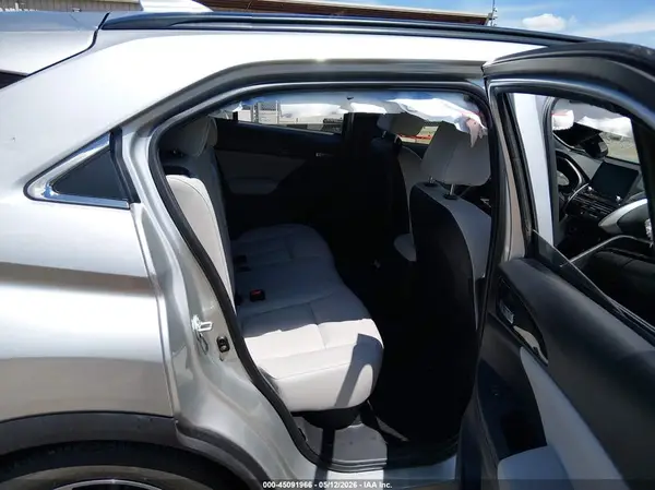 JA4ATWAA4SZ008519 2025 MITSUBISHI ECLIPSE CROSS - Image 8