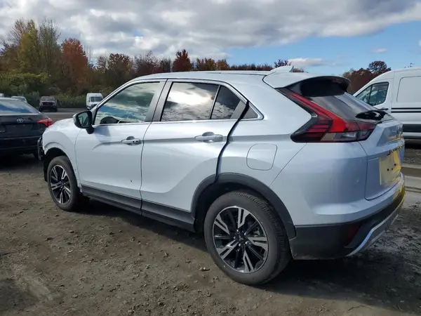 JA4ATWAA4SZ041858 2025 MITSUBISHI ECLIPSE CROSS - Image 2