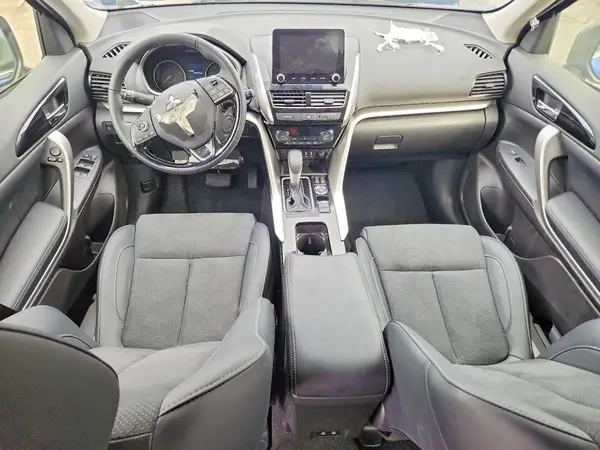 JA4ATWAA4TZ003581 2026 MITSUBISHI ECLIPSE CROSS - Image 8