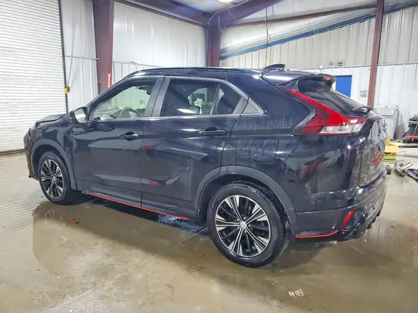 JA4ATWAA5NZ003916 2022 MITSUBISHI ECLIPSE CROSS - Image 2