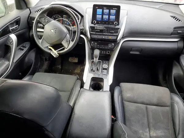 JA4ATWAA5NZ057314 2022 MITSUBISHI ECLIPSE CROSS - Image 8
