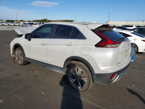 JA4ATWAA5PZ001358 2023 MITSUBISHI ECLIPSE CROSS - Image 2