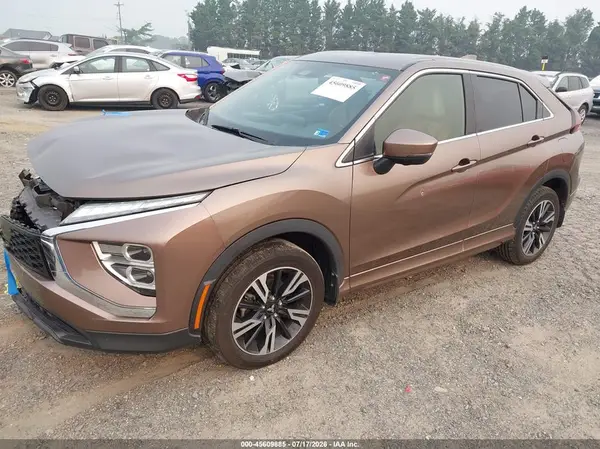 JA4ATWAA5PZ003983 2023 MITSUBISHI ECLIPSE CROSS - Image 2