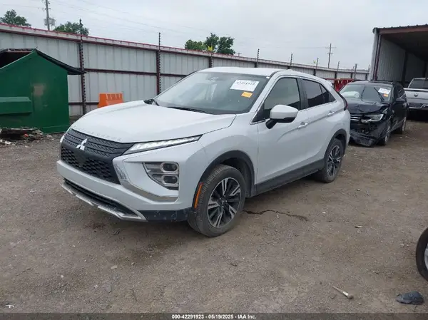 JA4ATWAA5PZ039222 2023 MITSUBISHI ECLIPSE CROSS - Image 2