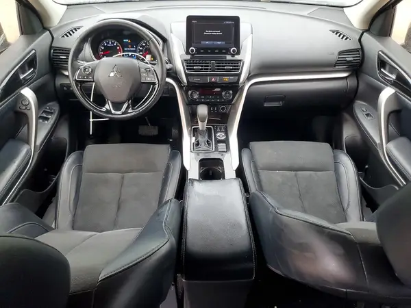 JA4ATWAA5RZ000858 2024 MITSUBISHI ECLIPSE CROSS - Image 8