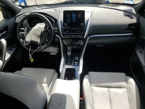 JA4ATWAA5RZ008829 2024 MITSUBISHI ECLIPSE CROSS - Image 8