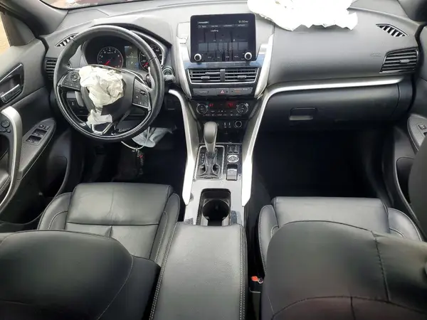 JA4ATWAA5RZ045900 2024 MITSUBISHI ECLIPSE CROSS - Image 8