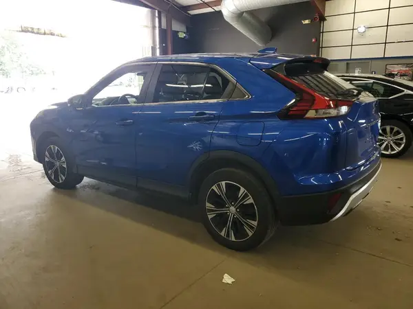 JA4ATWAA6NZ003651 2022 MITSUBISHI ECLIPSE CROSS - Image 2