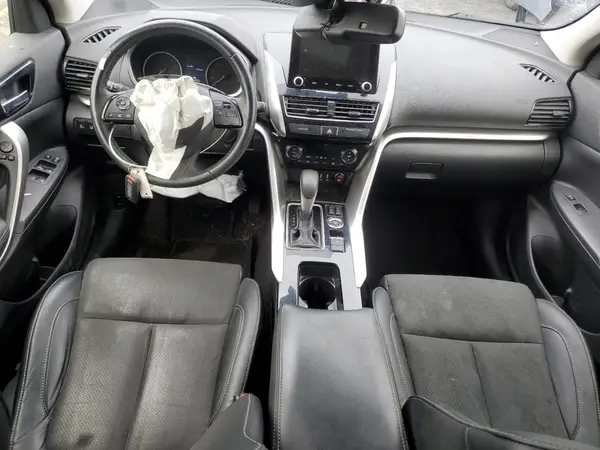 JA4ATWAA6NZ004749 2022 MITSUBISHI ECLIPSE CROSS - Image 8