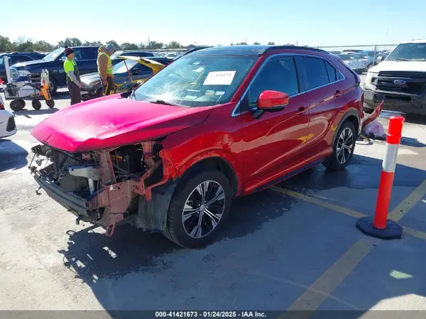 JA4ATWAA6NZ006081 2022 MITSUBISHI ECLIPSE CROSS - Image 2