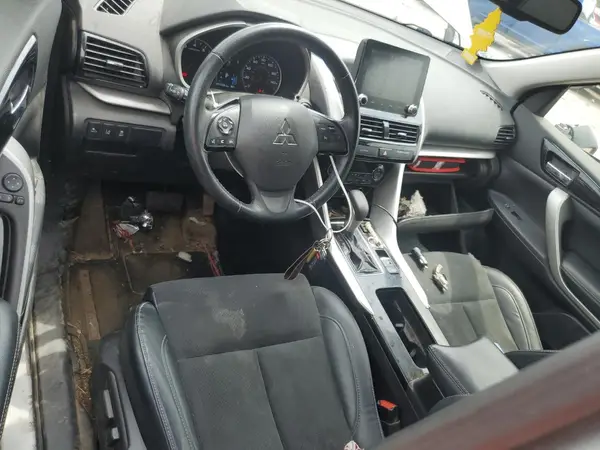 JA4ATWAA6PZ001384 2023 MITSUBISHI ECLIPSE CROSS - Image 8