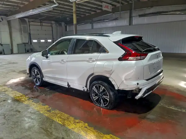 JA4ATWAA6PZ025636 2023 MITSUBISHI ECLIPSE CROSS - Image 2