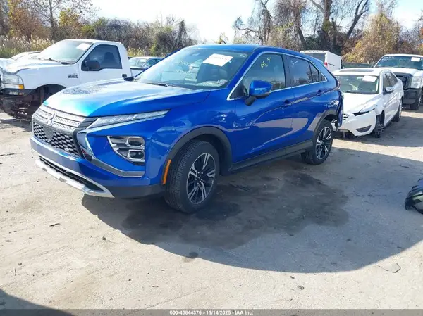 JA4ATWAA6RZ045856 2024 MITSUBISHI ECLIPSE CROSS - Image 2