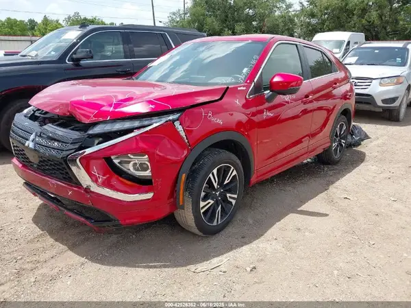 JA4ATWAA6RZ075262 2024 MITSUBISHI ECLIPSE CROSS - Image 2