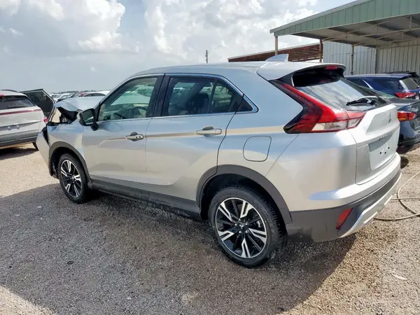 JA4ATWAA6SZ003659 2025 MITSUBISHI ECLIPSE CROSS - Image 2